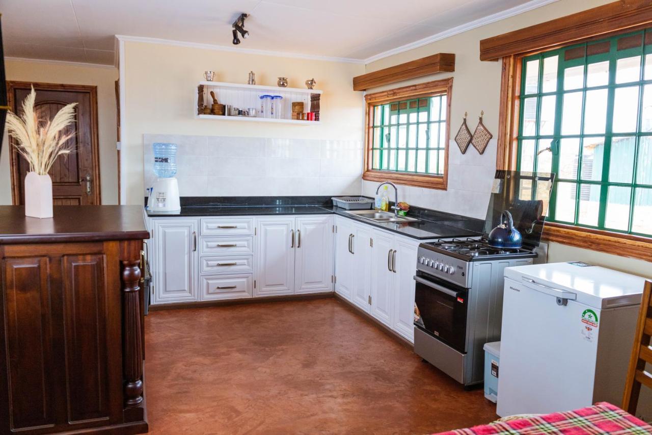 Wild Amboseli Ndovu Cottage. Buitenkant foto
