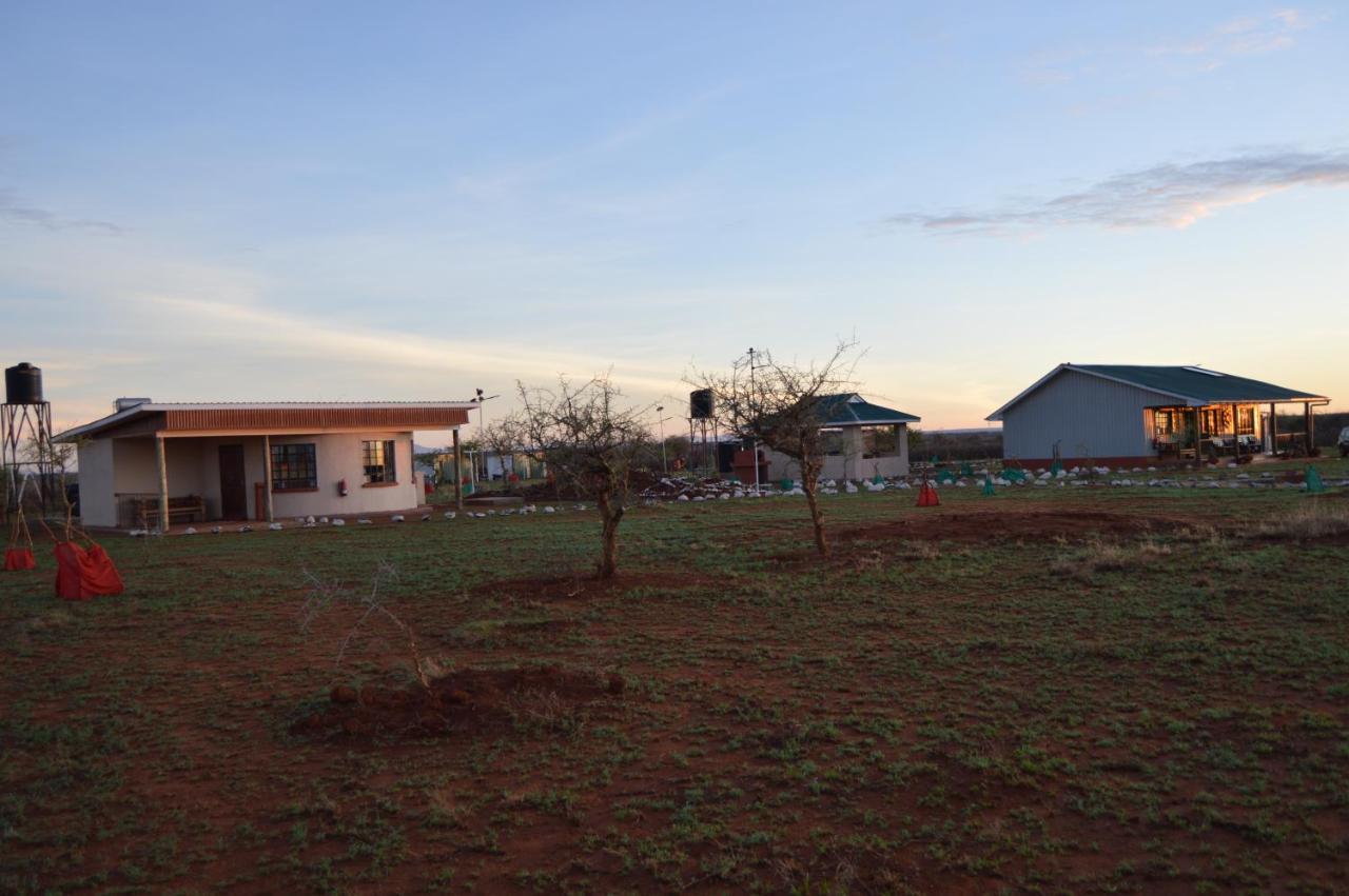 Wild Amboseli Ndovu Cottage. Buitenkant foto