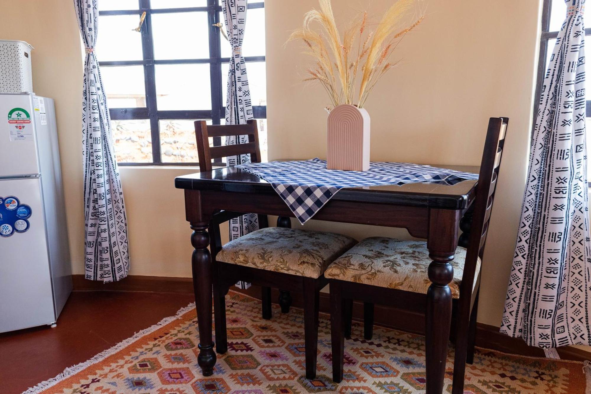 Wild Amboseli Ndovu Cottage. Buitenkant foto
